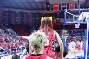 ❤️别出心裁！台湾省啦啦队小姐姐干扰罚球的方式！很信任队友啊